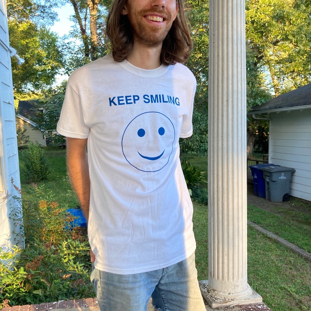 🙂 Keep Smiling Tee 🙂
